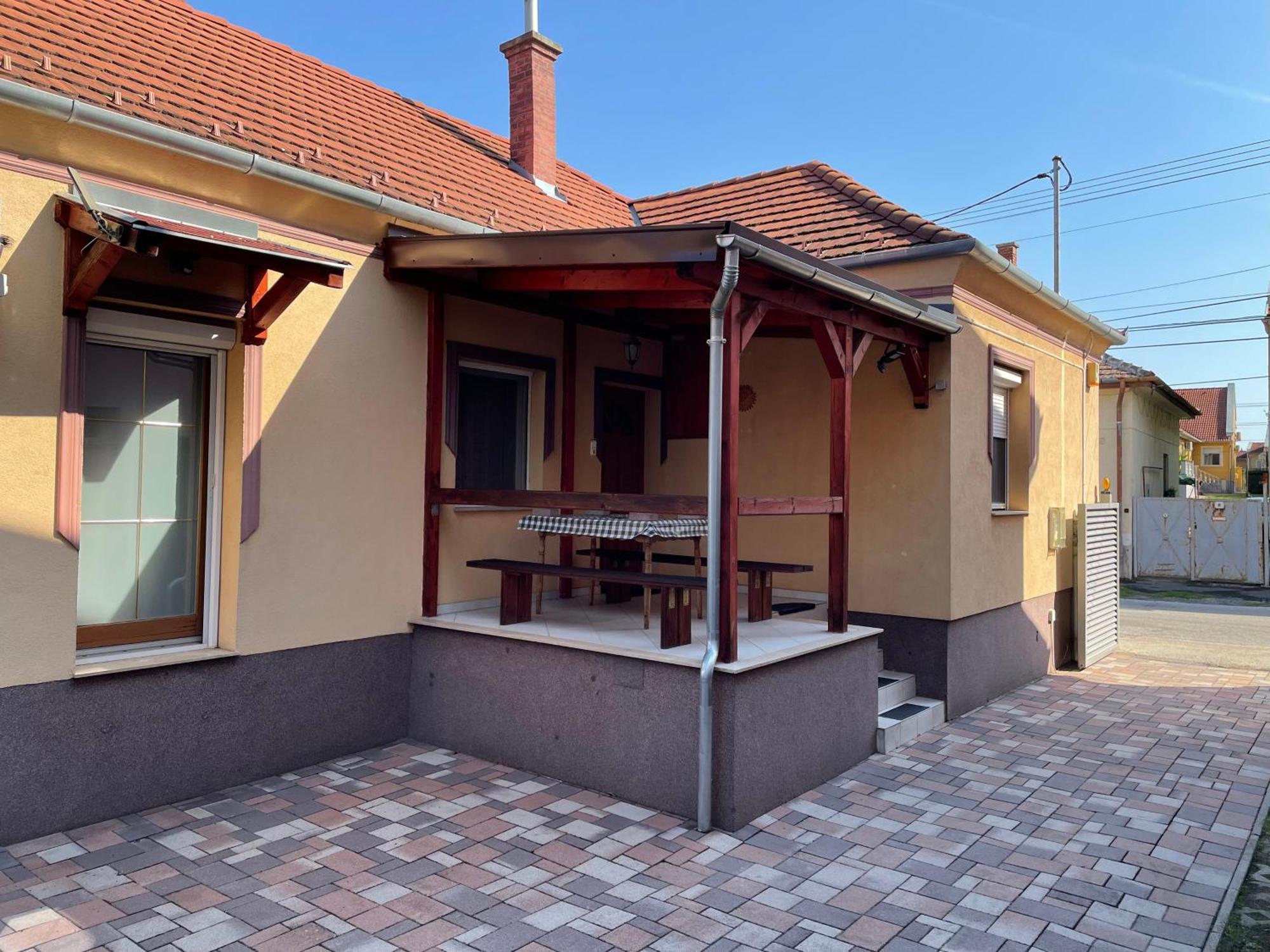 Relax Apartment Zalaegerszeg Exterior photo